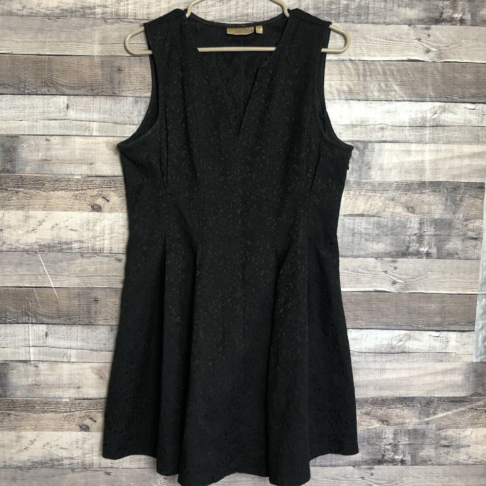 Princess Vera Wang Black Embossed Sleeveless A Line Pleated Mini dress Size 13